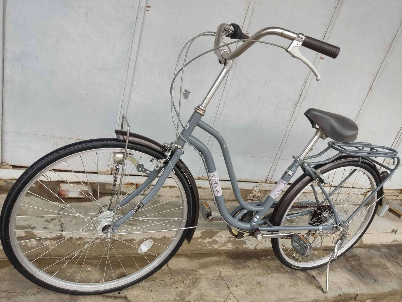 سلام عليكم 
وصول وجبة جديدة 
بايسكل للبيع باله ياباني حجم 26 سته كير و حساس ياباني اصل سوبر لوك بالكارتون نظافة100%

عنوان محل : كركوك حرية ــ مقابل تكية و جامع شيخ محمد ــ يم ملعب دولي شورجة.
رقم موبايل : ***********
