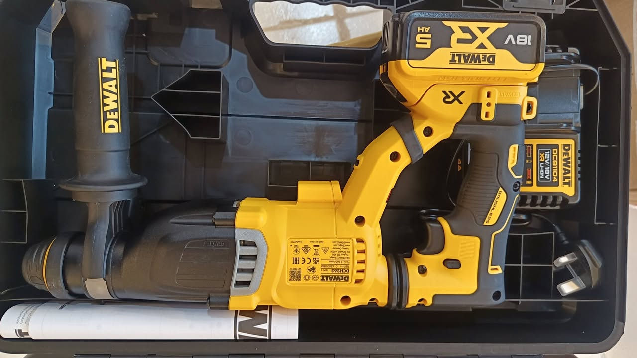 Dewalt DCH263
جملە ومفرد
***********
