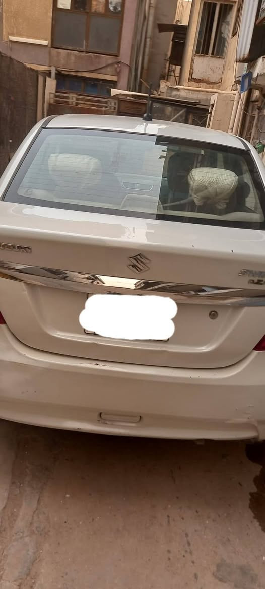 سيارة بلاديا مديل2017 رقم نكليزي جديده ما بيه اي تبديل نضيفه قتصاديه ب70 ورقه وبيه مجال بيتنه بغداد جديده ***********
