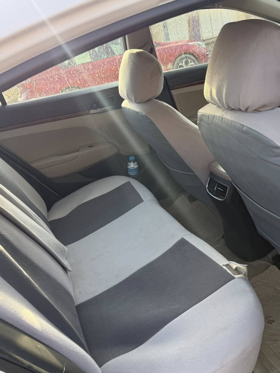 سلام عليكم
النترى موديل 2017 كلين خليجي
موصفات الخليجي 
معروفه سلايد سياره
سياره ناصبه وكلش حلوه مال بيت ستخدام قليل
***********
