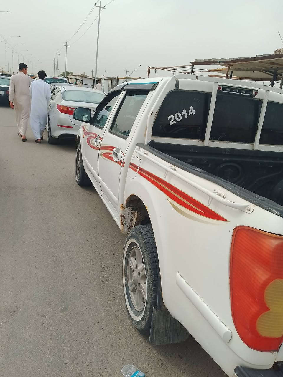 سلام عليكم كريت البيع 2014متجيه والباقي مكفول كير وكسن وشاصي مكينه نضيفه المكان السماوه، رقم مثنى سنويه 2027،،، سعر52بيها مجال ستفسار واتساب او تصال ***********
