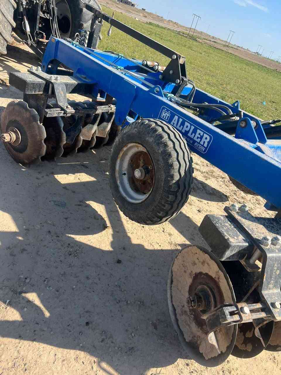 السلام عليكم دسك الابلير حجم 24 باب اول موديل 2022 للبيع للاستفسار 0770377188


**إذا كنت صاحب هذا الإعلان وتريد حذفه لأي سبب، رجاءا أرسل رسالة إلى الدعم الفني**