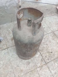 غراض للبيع مكاني بغداد الشعب  ولا يوجد توصيل ساوند بار صوت  ومضخم قوي ...