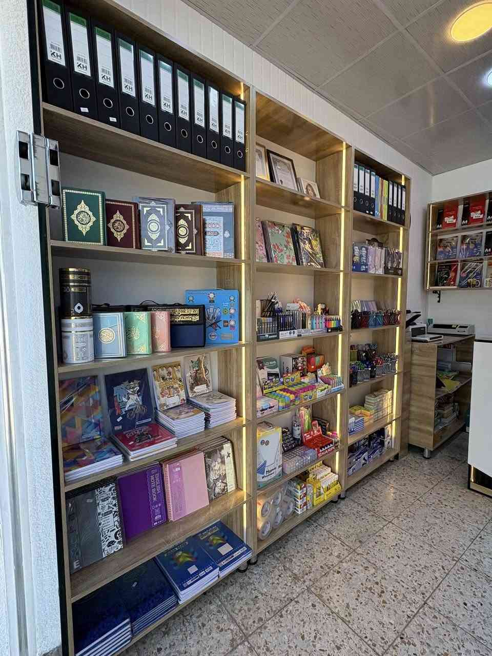 السلام عليكم اهلنا الطيبين🌺
تعلن مكتبة اوراق عن خدماتها لكم
…..
توفير كافة الاحتياجات المكتبية والمدرسية✏️📒
توفير كافة الخدمات الطباعية بكل تفاصيلها📝
جميع التقديمات الالكترونية متوفرة🧑🏻‍💻
…..
خصومات خاصة للطلاب دائمية وليس لفترة محدودة

على اسعار الاستنساخ / السحب من الموبايل 
الصور السريعة / السبايرول / وسحب ملفات الـpdf

…..
خصومات خاصة للكوادر التدريسية دائمية وليس لفترة محدودة 
على اسعار الاستنساخ / الطباعة / السحب من الموبايل / الصور السريعة 
….. 

وهذه الخصومات تشمل العوائل المتعففة ايضاً وذات الدخل المحدود

عنوان المكتبة 📍
شارع طوارئ مستشفى اليرموك - مقابل المختبر الاستشاري الطبي 
تفتح المكتبة الساعة الـ 9:00 صباحاً الى 10:00 مساءاً
هـ / *********** واتساب .
