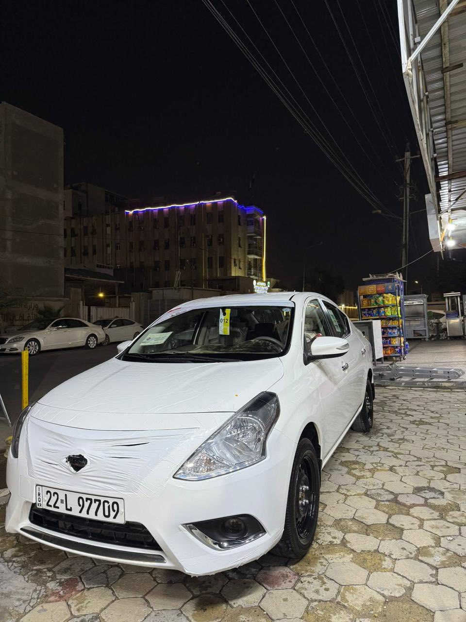 السلام عليكم
نيسان سني
مكفوله كفاله عامه 
شاشه تبريد قطعتين 
سياره جديده 
ماشيه٤٠ الف 
السعر/١٢٧ $
لاستفسار/***********
المكان/بغداد الجديده
