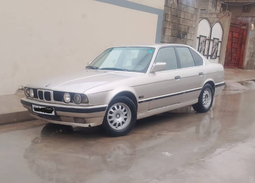 السلام عليكم
سياره بيم للبيع حجم 525
كير عادي محرك شرط
مكفوله من الضربه والكص
صبغ عام جماليه فقط
ويل كب صقر
اي استفسار اتصل 0770454067 اسيا
واتساب *********** كورك
السعر اتصل وتدلل
