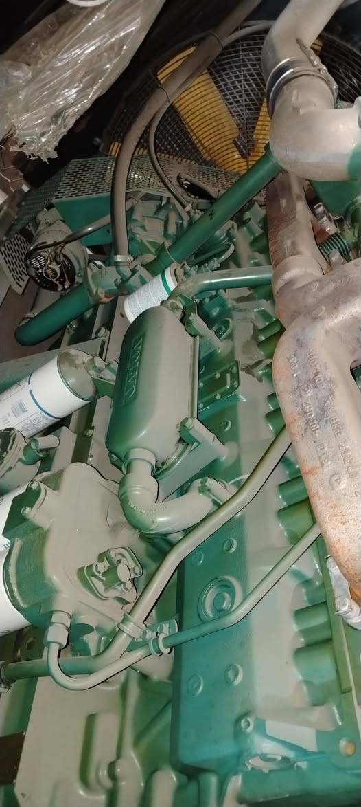 فالفو سويدي اصلي استيراد ٦سلندر 16_30 انتر كلر 500 كيفي
مولد على وضع الشركه اخو الزيرو ساعات العمل اقل من ١٠٠ ساعه مشتغل 

400 كيفي انتر كلر جويتر مركات أمريكي  اصلي غير مستعمل في العراق

توليد استانفورد 400KAY

  نظام حمايه كامل إطفاء وتشغيل ذاتي 

للاستفسار اكثر الاتصال على الأرقام 📞

*********** وتساب

***********وتساب

***********وتساب

العنوان اربيل الصناعه الجنوبيه متوفره خدمة توصيل لجميع المحافظات 

لدينا جميع انواع المولدات بجميع الاحجام والماركات 

بأنسب الاسعار 

#ابو عبدالله أربيل للمولدات الاوربيه #
