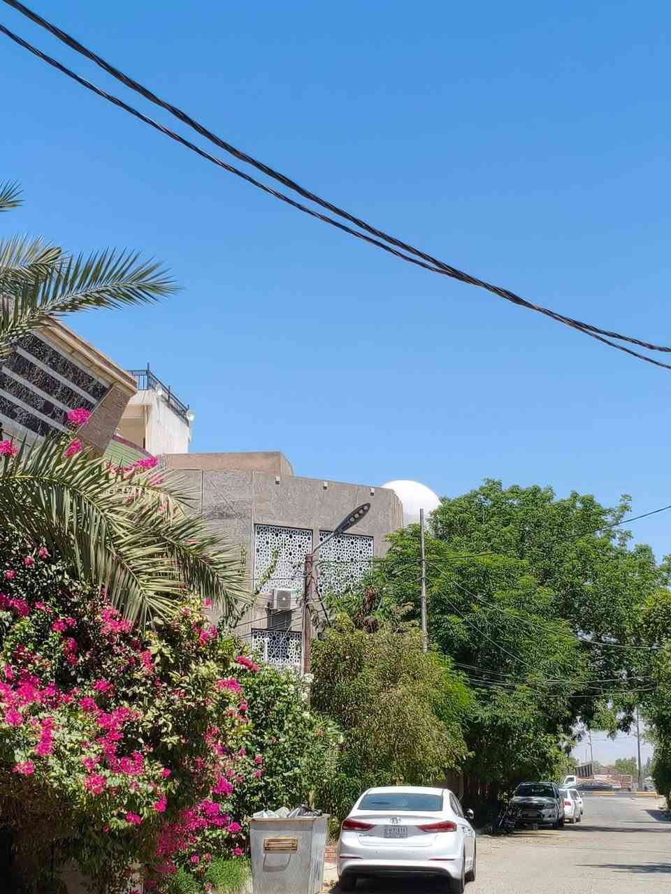 بيت للبيع 100 متر طابقين منفصلين الطابق الثاني يرهم سكن طلاب لأن يوجد 4 كليات حول البيت
العنوان:تقاطع القدس حي الجامعة جنب كلية القانون 
للأستفسار فقط ع الرقم 
***********

