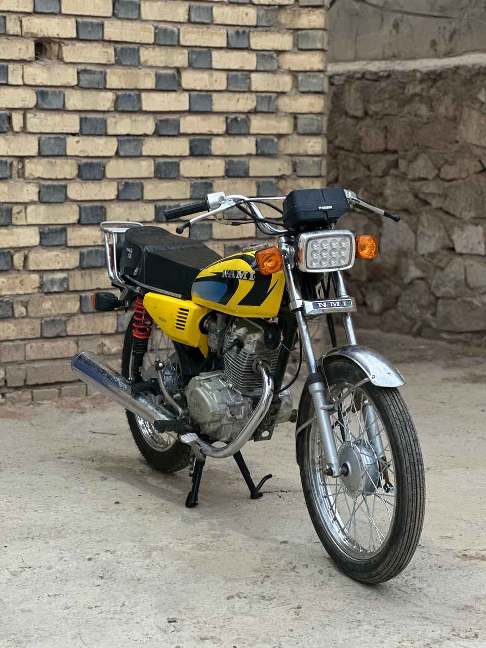 السلام عليكم أربعه كير كلك كلك موديل 20دراجه نظافه فول ومكفول بيهة فقط لاستيك ولف لسعر 350 وبيهة مجال ***********
