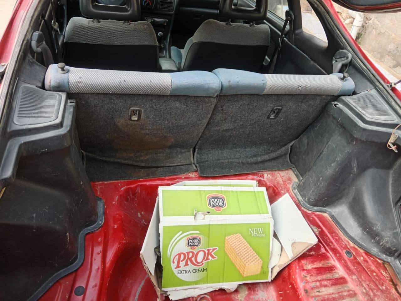 السلام عليكم 
تيويتا موديل 91 تك باب 
رقم كربلاء 
محرك كورلا بلادي گير عادي 
باور ستيرن بلاد 
كهربائيات شغاله گيجات كلها تشتغل حتى گيج البانزين 
المالك يسكن الرفاعي 
السيارة نقل جثه شغل درجه اولى 
مكان السيارة ذي قار 
السعر 25 قفل 
***********
