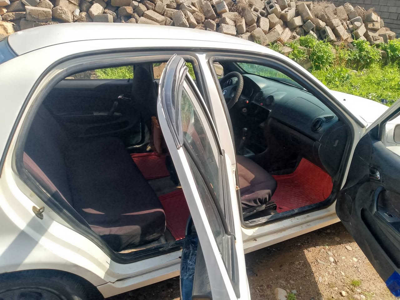 السلام عليكم عندي سياره سي كي خصوصي باسمي رقم دهوك لون ابيض تدفئه وتبريد جديدة كابون  عظمي طخم تاير شاشه كلها جديدة وإذا أكو اوبل فكترا حجم 18ترهم مراوس


**إذا كنت صاحب هذا الإعلان وتريد حذفه لأي سبب، رجاءا أرسل رسالة إلى الدعم الفني**