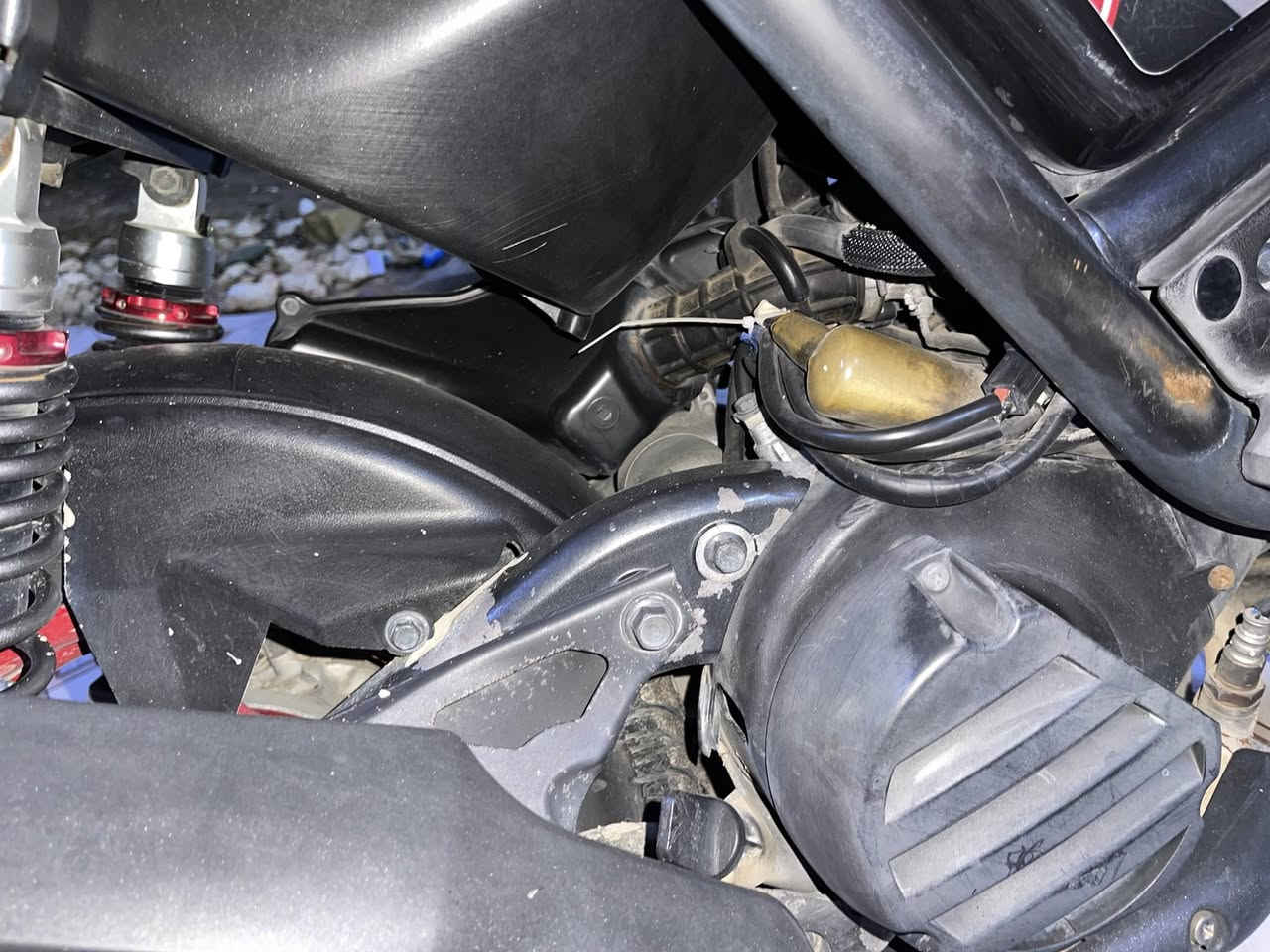 السلام عليكم دراجة سكنس جبلي للبيع دراجة بلادية ونضيفة وتجي وتشوف بعينك دراجة ما ناقصهة شي شلعة ومعدل خير من اللة ونضافة ما شاء الله مكاني البصرة سعر الدراجة 1400 وبيهة مجال رقمي ***********
