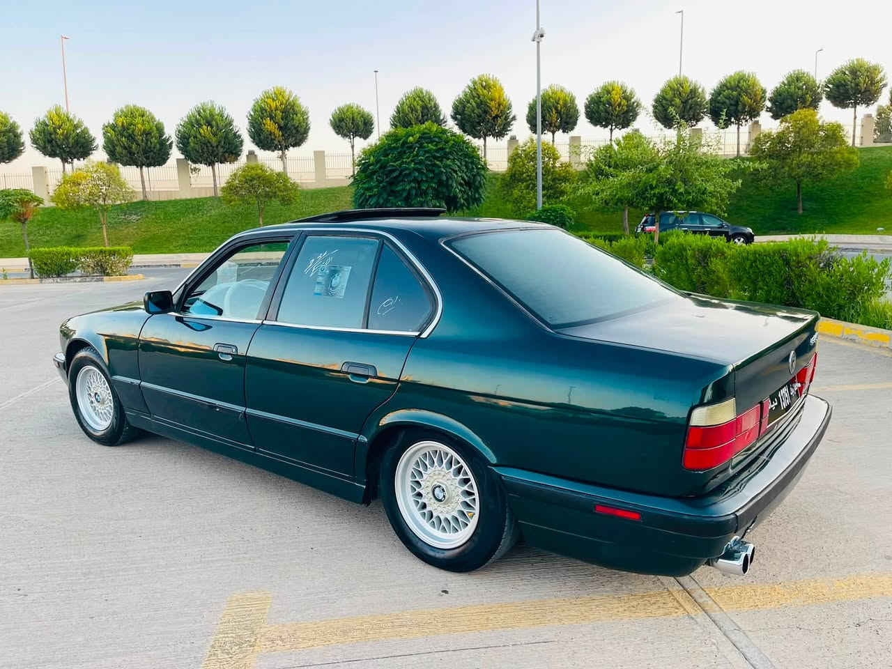 سەرەتا بەناوی خوا ماشاللە لەماڵی هەموو لایەک 
BMWبۆفڕۆشتن 
مۆدیل 1990 ئارم پلاستيك سليمانيه به شه رتي ئارموو ئه وه ليات
موسو براوه ش به شه رت
مکینە 520  كپس ديجيتال  گیڕ عاديه   به شە رتی گیڕو مکینه هه لمي نيه 
کاره باهی هه موو گياني مه زبوتت 
 لايت عه لقه لايت زينونن و سلايته قفل مركزيه پيش پانه  هه موو شتيكي له سه ر شه ريكه ماوه
گيچه كاني هه مووي ئيش دكات 
سياره كه تازه پيشي داگيراوه چركه يي تيا نييه
 چوار تايه و ويلي لوكي له سه ره سياره كي تابليت توندوو توله چركه ي تيانيه
نرخ ((29 گلا معامه له))
***********
***********
