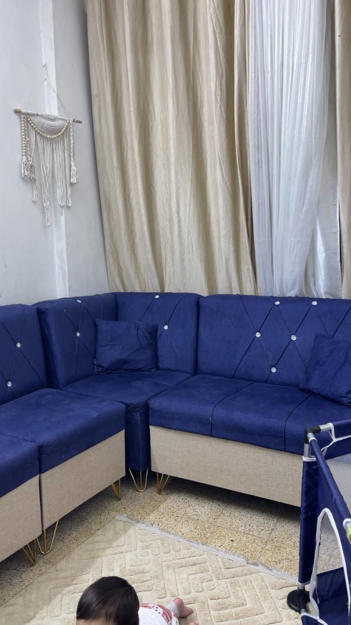 ديوان 5 قطع 10مقاعد ويا 4 كوشات وطبله + موكيت ٢٥٠


**إذا كنت صاحب هذا الإعلان وتريد حذفه لأي سبب، رجاءا أرسل رسالة إلى الدعم الفني**