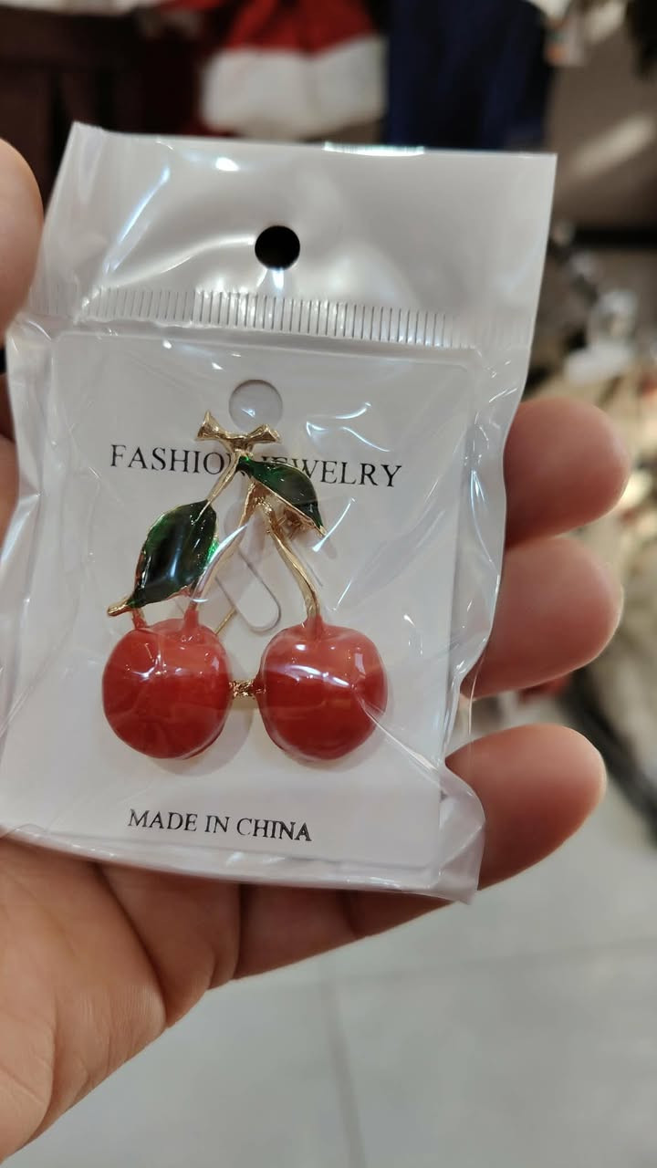 بروش ولا اجمل ولا اروع بسعر  تنافسي  بسعر الجمله.  الف ونص فثط
العنوان / طويريج / ابو جوعانة / داخل فرع الاوندي مجاور زهور لافندر 
اهلآ وسهلآ بكم 🥰🤍. الاستفسار اكثر مراسلة الصفحه يوجد خدمة توصيل


**إذا كنت صاحب هذا الإعلان وتريد حذفه لأي سبب، رجاءا أرسل رسالة إلى الدعم الفني**