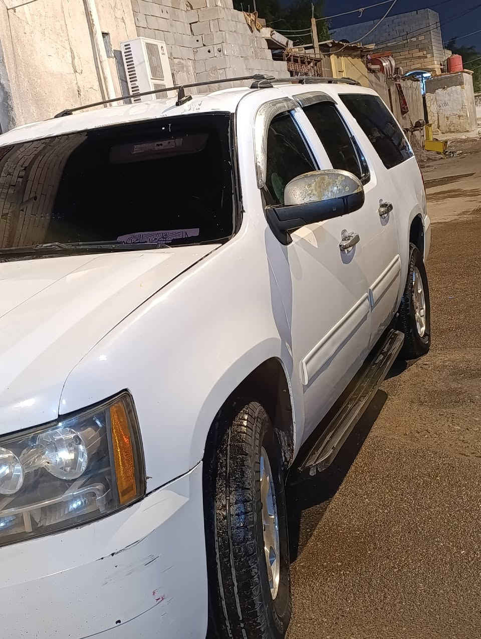 السلام عليكم
تاهو سوبرمان طويل موديل 2010
سياره ادوات ادوات ادوات بدون لوحات 
سياره جاهزه محرك كير مكفولات تبريد ثلج 
مكان سياره بصره سعره 60 أو مراوس شعندك نزل
 أو راسلني واتساب ودز لعندك ***********
