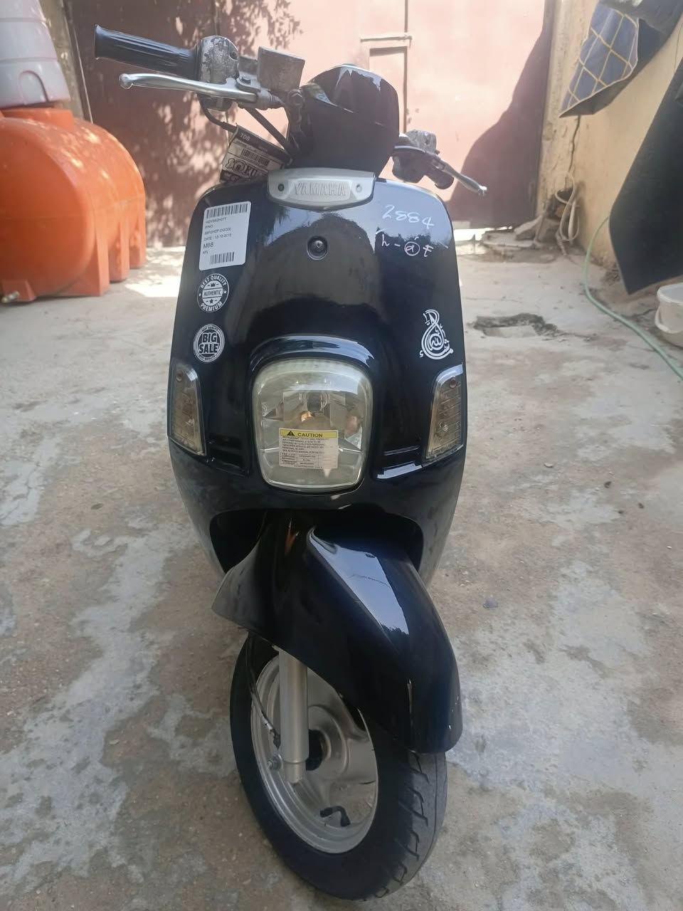 سلام عليكم بوليس للبيع نضيفه شوفه عينك مابيها اي نقص فقط باتري مصارلها هواي من طالعه وصل بيها مكاني كربلاء حي القادسيه مكلف بالنشر لحد يراسلني 
السعر 900 وبيها مجال 
***********
