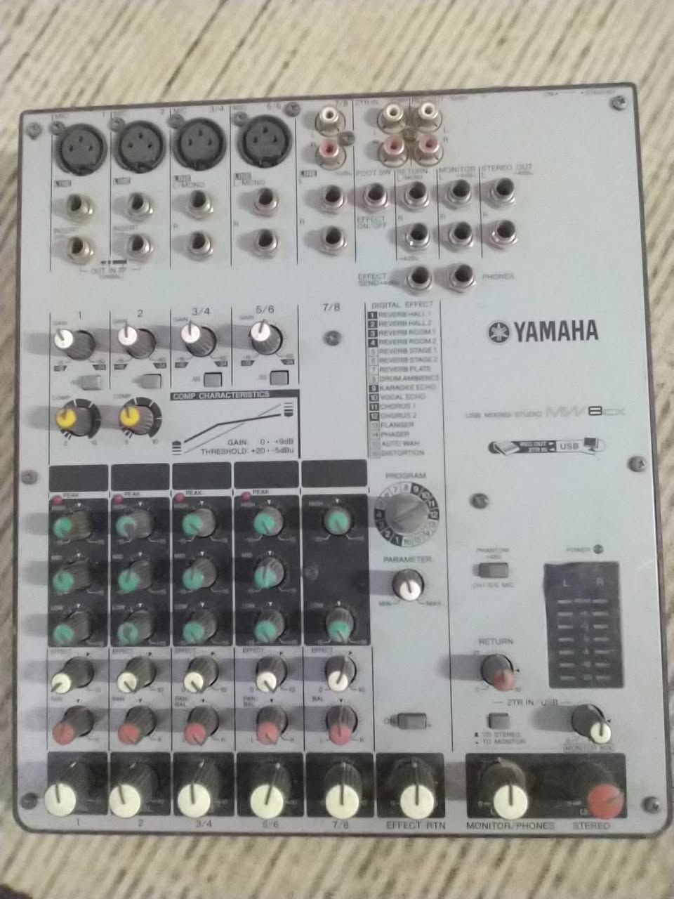 مكاسر اخرس.. بدون محولات.. مافاحصهن.. شلعه ب ١٥٠ الف..  سعر نهائي ملاحظه الياماها الجبير ٢ قطعه.. *********** يوجد توصيل
