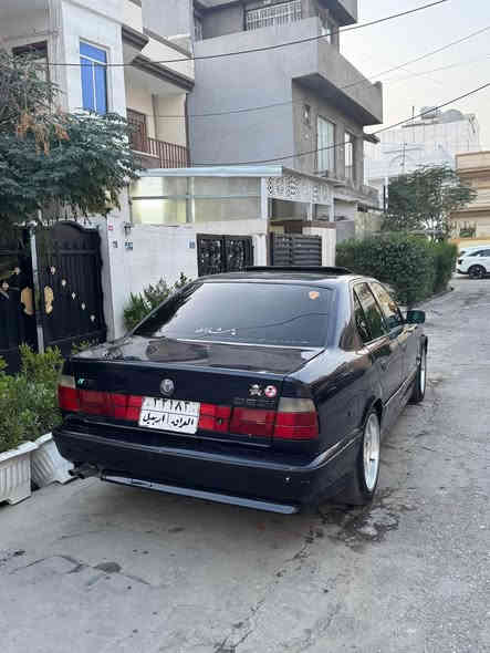 مؤديل ١٩٩١(٥٢٥)گرعادية جةمپيكي خةفيفي پشتي هةية ناو خورفةي زؤر خاوينة ٨٠٠$ خةرامةي لةسةرة سةنةوي ٢٠٢٠ بةسةر جووة براكيتي بن راديتةي گؤراية هةموو قةلبي بةشةرتة دةعامي لؤ دعامي بةشةرتة (***********) أربيل
