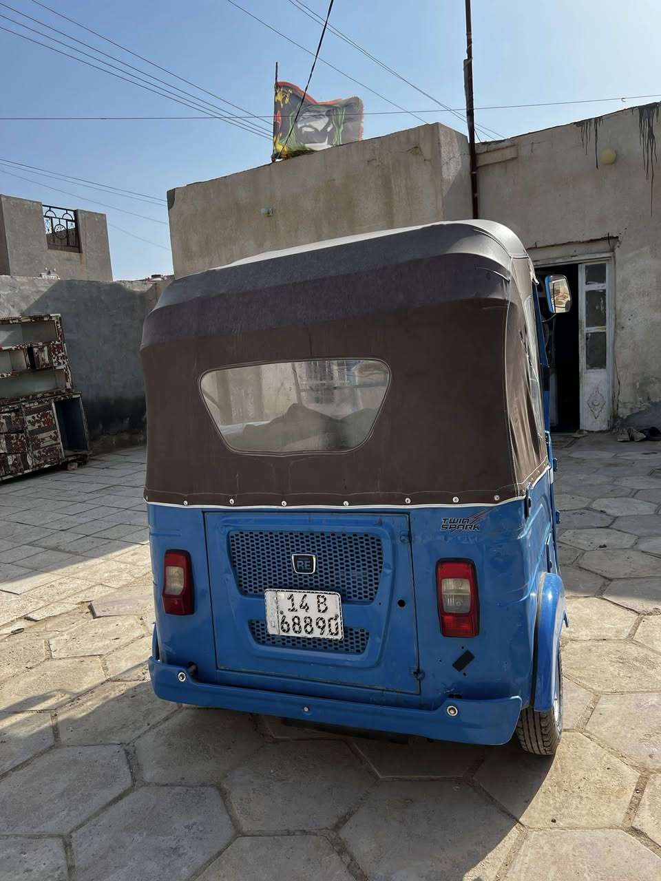 تكتكً ٢١رقمً. نكليزي. بصره مداور ثاني يوم  بيها ضربات خفيفه ع بارد  محرك اول فتحهً بس بستم مكانيً ناصريه قضاء النصر ***********
