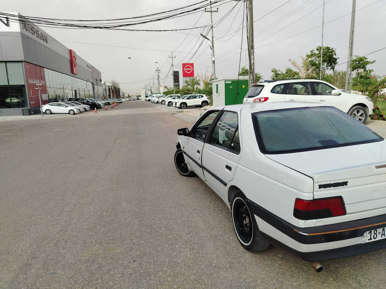 السلام عليكم بيجو 405 GLX موديل 2012 رقم بابل انكليزي باسمي بيها شبر بالباب الباقي مكفول تبريد شغال حدادية جديده باور جديد بيها تنقيص قليل السعر ٤٥ وبيها مجال مكاني بابل الكفل للاتصال ***********
