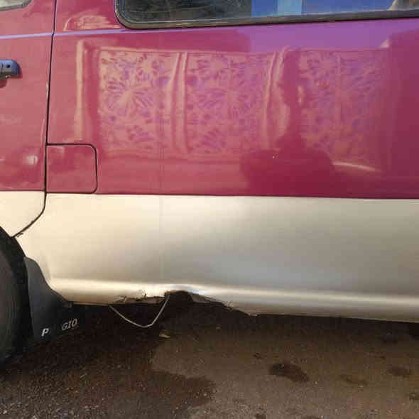 السلام عليكم كيا بريجو موديل 96 كامل موصفات سنويه صاقطه صارلهه شهر عدل رقم نكليزي بغداد خط وبحث مصفره هيه وغرامه مصفره السعر(52) وبيهه مجال حك الجيه مكاني بغداد رقم الموبايل ***********
