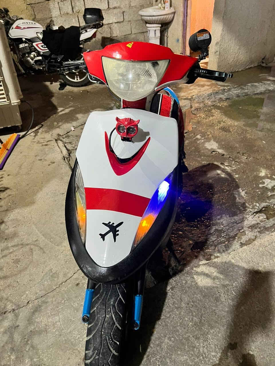 للبيع دراجه ماكس السعر 450 وبيها مجال


**إذا كنت صاحب هذا الإعلان وتريد حذفه لأي سبب، رجاءا أرسل رسالة إلى الدعم الفني**