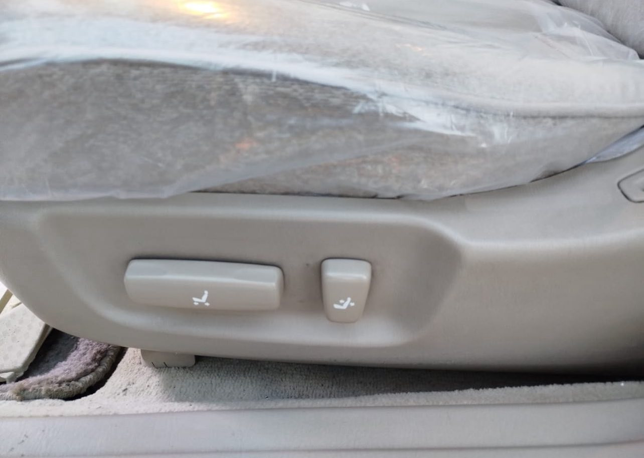 السلام عليكم ملكه  قرار 48 مداور رقم انگليزي 
شاصي 75 ديفور جبير 
سياره فول بطن 4 دكم ماعدا الفتحه
تبريد قطعتين 
ثلاجه 4 كشنات كهربائي 
برده خلفيه
بلوتوث 
وبعد هواي مواصفات بيها 
كفاله عامه سياره تحوير  نجف بالكامل دشبول مثنى العيساوي
جاهزه من كلشي من حداديه من تخم تاير وباتري البارحة شادهن 
ادامة كاملة للمحرك تبديل جديد 
اضافة مراوح شاهينة +مروحة تبريد 
لايت زنون 
بلوتوث اصل 
كامرة خلفية شاشة 4k
 السيارة صايغها صياغة مال جناي موبياع شرة
مكلف بالنشر
*********** للتواصل واتساب
