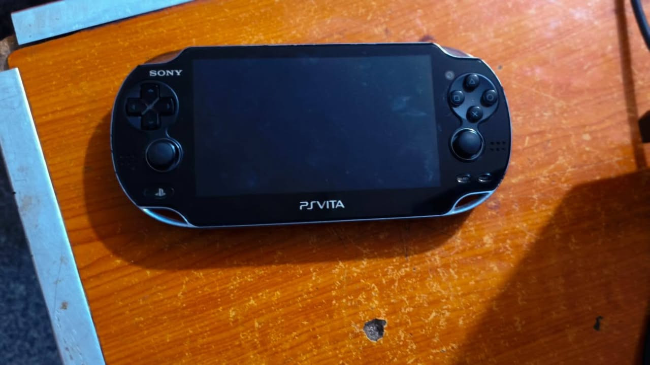 جهاز psvita سلم معدل(مهكر) كامل ملحقات للبيع او مراوس ب Xbox 360


**إذا كنت صاحب هذا الإعلان وتريد حذفه لأي سبب، رجاءا أرسل رسالة إلى الدعم الفني**