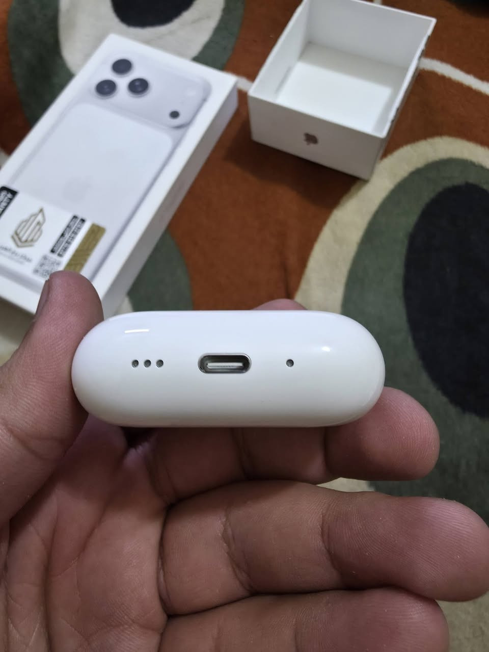 السلام عليكم air pods pro 3  استخدام على كد التشغيل فقط نظافة 100% وكل ملحقاتها كامله


**إذا كنت صاحب هذا الإعلان وتريد حذفه لأي سبب، رجاءا أرسل رسالة إلى الدعم الفني**