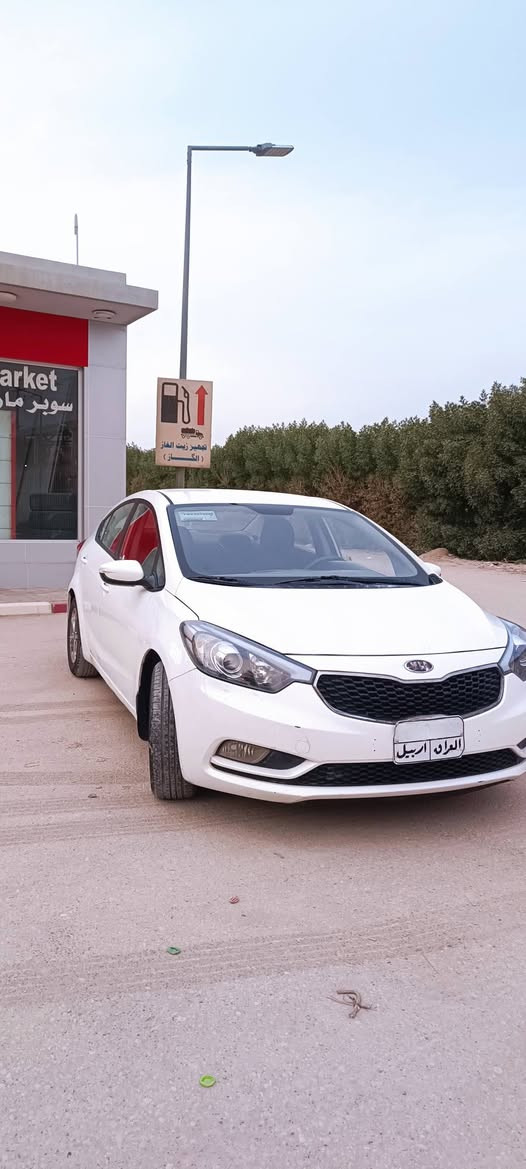 سلام عليكم..
للبيع فقط.. 
سيراتو 2014 اربيل وكاله مداور ماكو مشكله نص موصافت بيها  شويه صبغ بل بنيد والباقي كفاله كير مكينه حداديه تبريد مكفوله السعر 108وبيها مجال حك الجيه مكان السياره نجف للستفسار رقم الهاتف ***********
