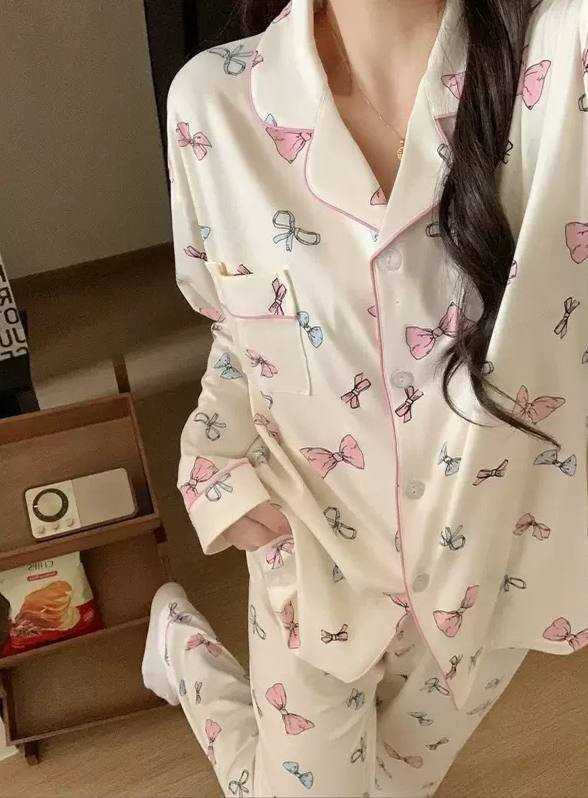 بجامة قطن بهاري دومين الصيفي ناعم درجة اولى 
القياس ( 50 - 90 ) كغم
السعر 84 الف
الدرزن 4 نقشات
متوفره 10 نقشات


**إذا كنت صاحب هذا الإعلان وتريد حذفه لأي سبب، رجاءا أرسل رسالة إلى الدعم الفني**