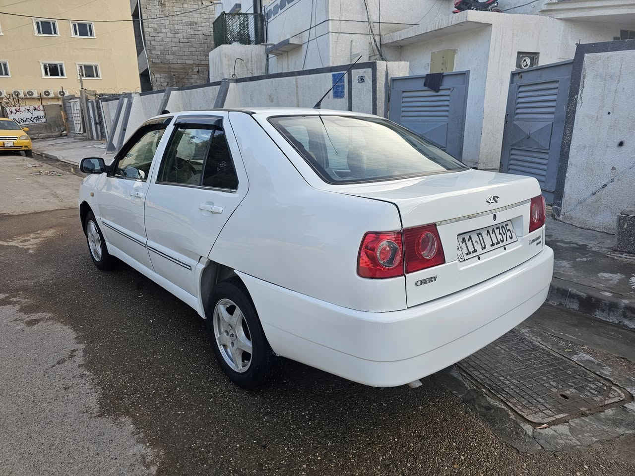 السلام عليكم
للبيع شيري كوين 2010 ماشه 80 الف
رقم بغداد دولي تحويل مباشر
جديده وجاهزه من كلشي تبريد تدفىه
محرك كير مكفولات على وضع الشركه 
صدر خلفي امامي تخم تاير جديد 
مكاني بغداد العامريه السعر 48
*********** واتساب
