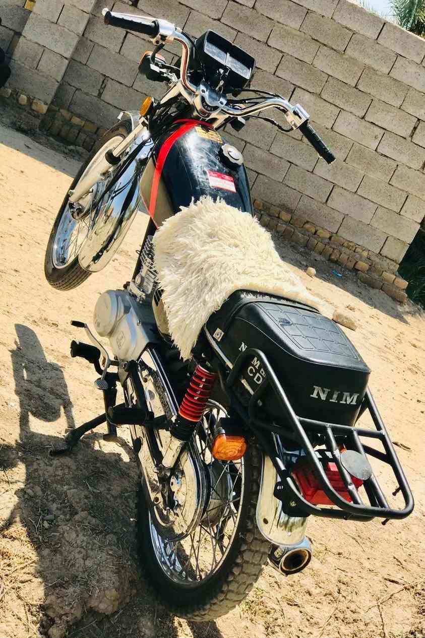 السلام عليكم دراجه لبيع موديل25كلك كلك كلك مكان رفاعي السعر550وبيه مجال ***********
