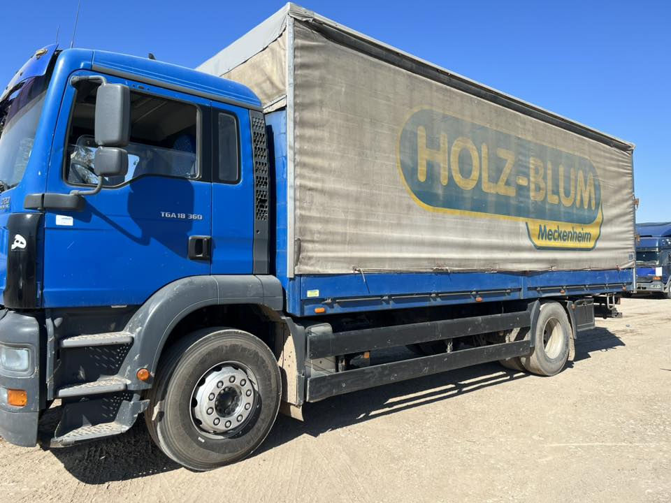 مان تك للبيع موديل 2004بم نوزل. مكينه 410بدون البدي. شرط التحويل والغرامة. سعره 180ورقه ***********الي مو شراي. رحمه أبوك لاتخابرني.
