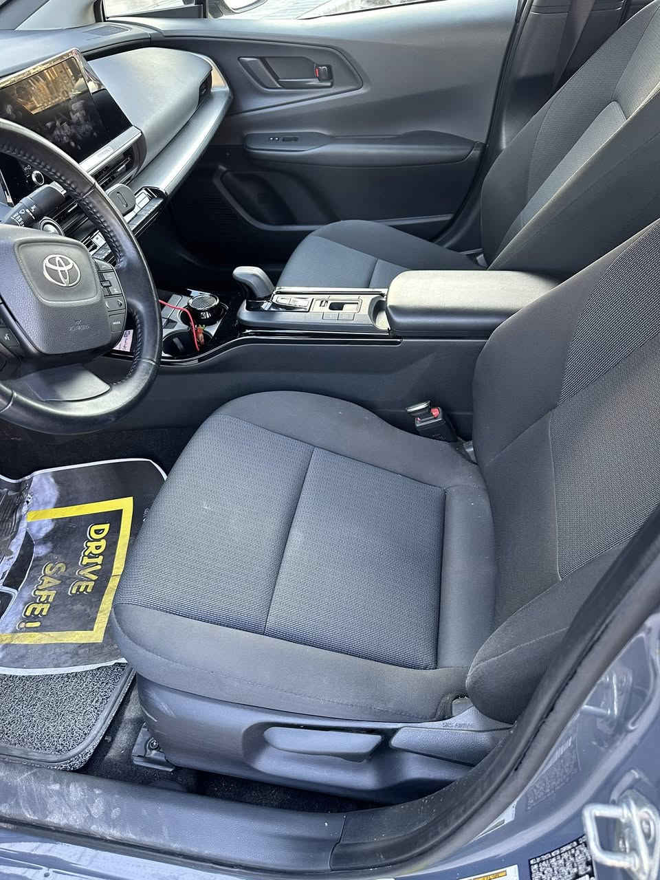 بريوس هايبرد ٢٠٢٤ ماشيه. ٢٦ الف ضرره موضح بالصور للبيع بسعر ١٥٥.             ***********
