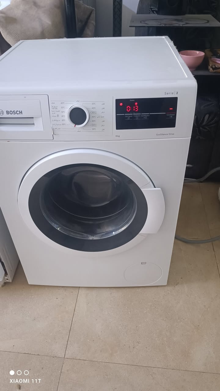 للبيع ثلاجة توشيبا ١٨ قدم نضيفة موتور وغاز بلادي ٢١٥ الف
غسالة بوش ٨ كيلو بلادية مو مصلحة شاشة لمس ب٢٢٥ الف 
 للتواصل ***********
