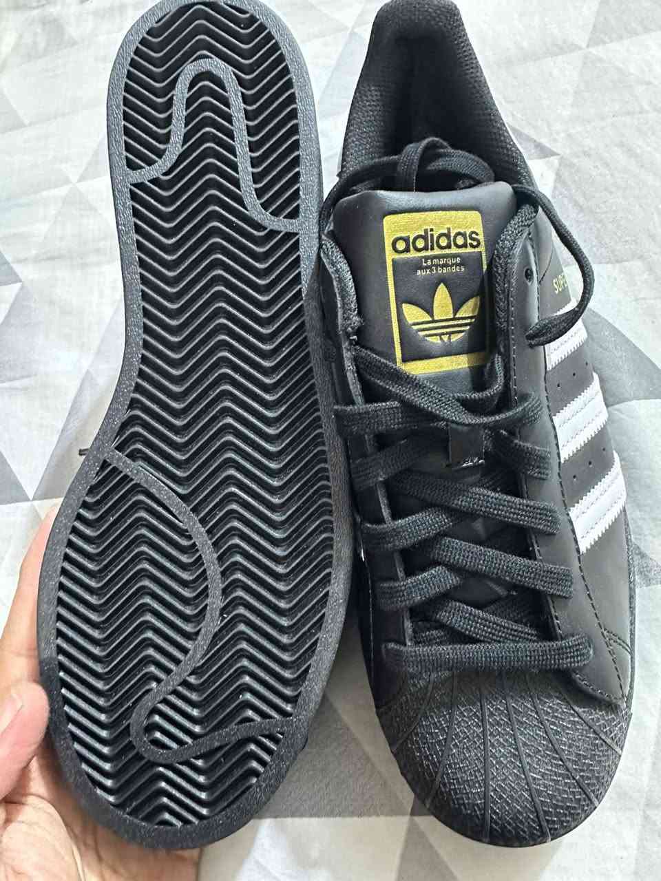 قياس 42


**إذا كنت صاحب هذا الإعلان وتريد حذفه لأي سبب، رجاءا أرسل رسالة إلى الدعم الفني**