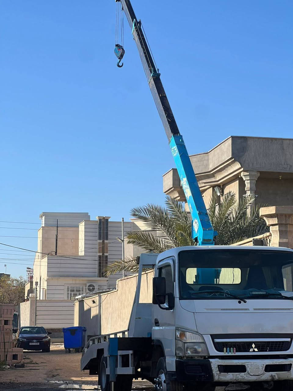 السلام عليكم للبيع كنتر موديل 2011 رقم  أربيل تحويل مباشر مكينه 108 كرين سوبر زت 3سلايتات طنين و600 بعده جديد مال حاويه تخم تاير بدي ثابت سياره خير من الله جاهزه لشغل مكان الأنبار حديثه سعره 185 وبيه مجال لشراي ‏‪***********‬‏
