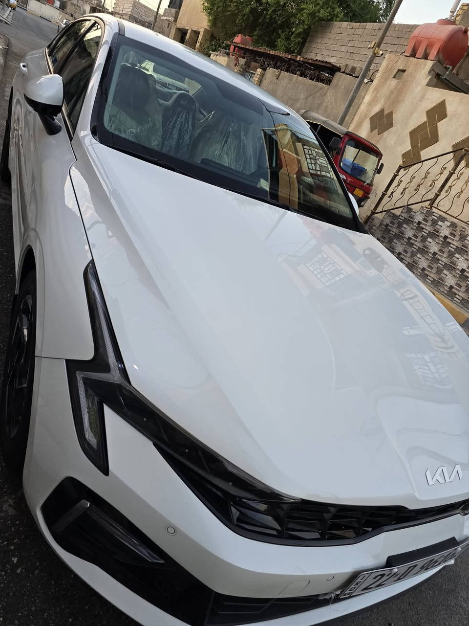 سلام عليكم
كي5 للبيع  مديل2024خليجي  كفالة فول مواصفات ماعده الفتحه ***********
