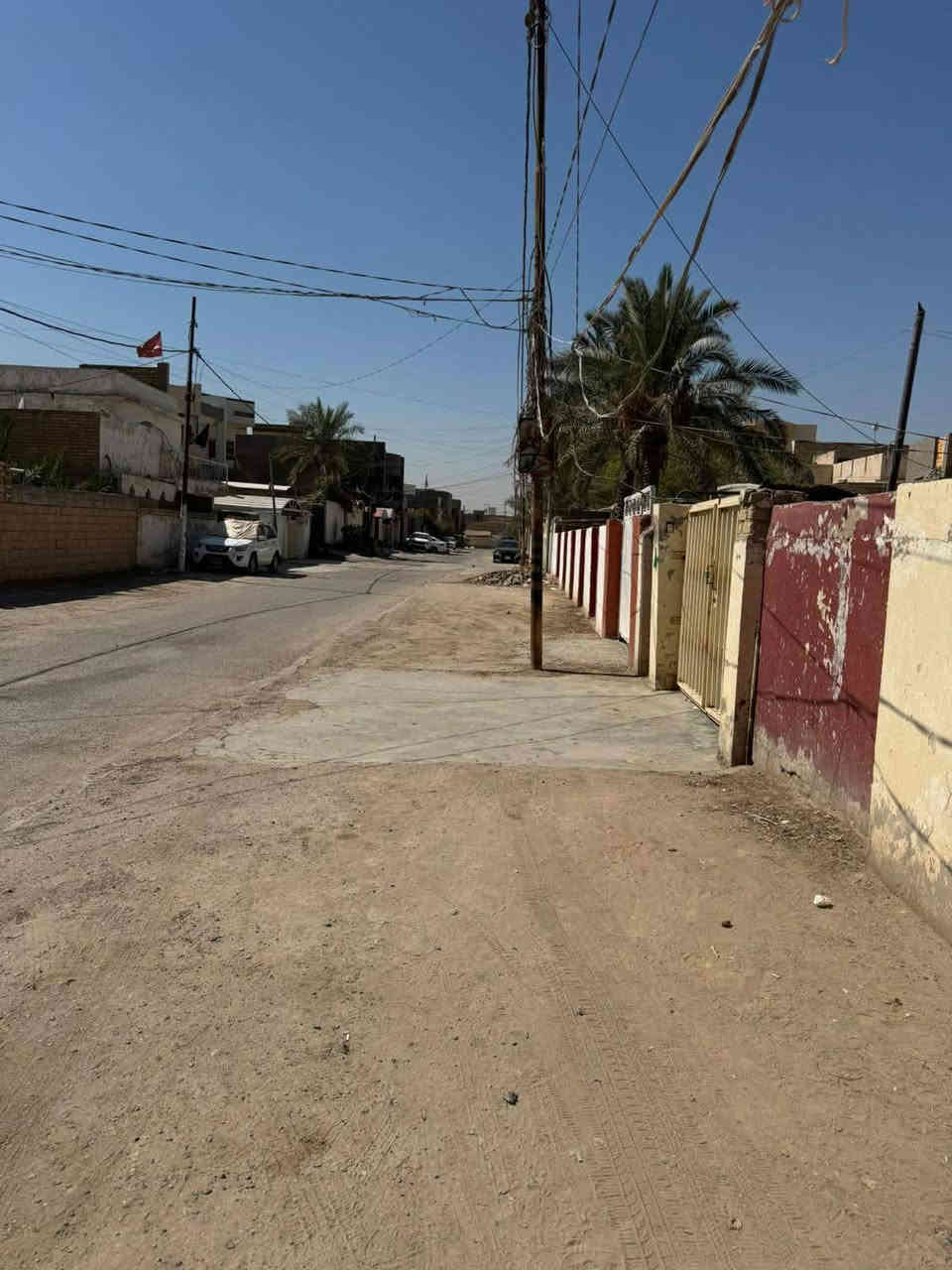 الواجهه 20النزال30

الفرع الاول 

يحتوي على طابقين 

الطابق الاول 

استقبال 

وصاله 

وغرف نوم عداد3

ومطبخ 

وصحيات عداد3

ومخزن 

وحديقه 

وكراج يسع 3سيارات

الطابق الثاني 

صاله 

غرف نوم عداد 3

وصحيات 

البناء متوسط

الاستفسار ***********

***********

او مراجعة مكتبنا الكائن في حي الجزائر شارع المطاعم قرب صيدليه عالم الدواء اذا ارت بيع عقار او بناء اوترميم اوتنفيذ ما عليك فقط مراسلتنا 

المطور العقاري
