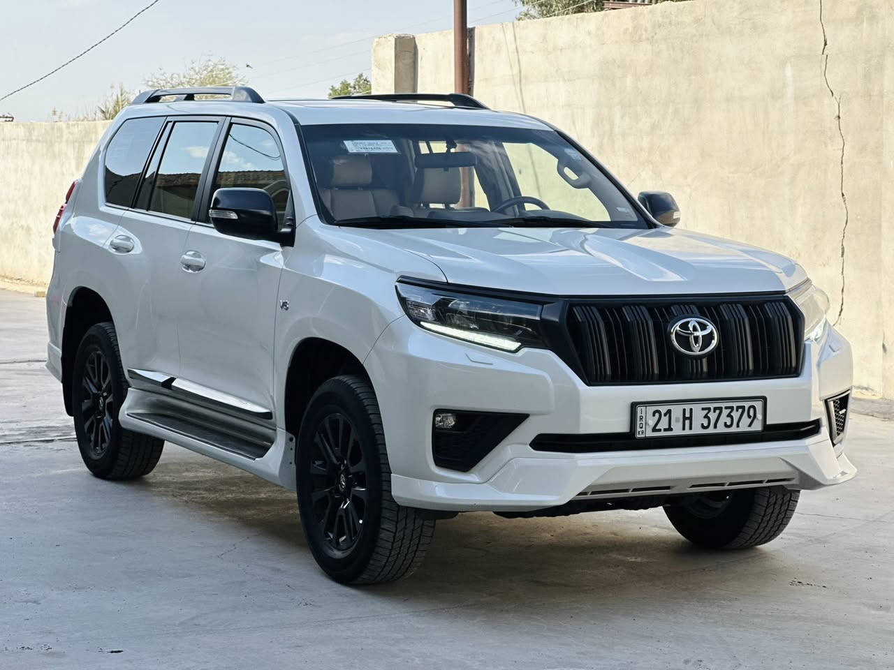 سلام عليكم
تويوتا برادو 2023 Txs مدنايت ادشن

بحالة الزيرو

السياره وكالة ساز وصيانه كامله بل شركه

السياره كله بلاك دشن من الشركه

للبيع او المراوس 

السياره مكفوله كفاله عامه من التبديل 

والصبغ والبارد

رقم سليمانيه شبه مميز بسمي 

مواصفاتها : 

١-سلايت قماره

٢-مثبت سرعة

٣-حساس خلفي

٤-كاميره خلفي

٥- دبل تانكي ١٥٠ لتر 

٦- اشارات بالمرآة

- كشافات ضباب

٧-كراسي جلد اصلي 

٨-كراسي كهربائيه 2

٩-شاشه اصلية 

١١-حساس تاير   

١٤-مانع انزلاق

١٥-اربع جام اوتو

١٦-لايت زنون ناصي ***وعالي

١٧-زراك لايت 

١٨-هوك خلفي 

١٩-ارضيات (كاعيات) اصليه 

٢٠-بصمات اثنين 

٢١-تكم ارضيه ليزري 

٢٢-تحكمات فول ستيرن 

٢٣-طفايه اصلية

٢٤-نظام زحف 

٢٥-ترحيب

٢٦-مري جانبي كهربائي (شفط)

٢٧-تشغيل عن بعد *

٢٨-عدة طوارئ

 ٣٠- داخل بيجي

٣١-شاشة ملاحة باللمس

- كاميرا خلفية 

- بلوتوث

- مشغل CD

- منفذ AUX & USB

٣٢-محرك 6 سلندر 

اضائه داخليه

السعر خاص

الاستفسار اكثر الاتصال

***********

***********
