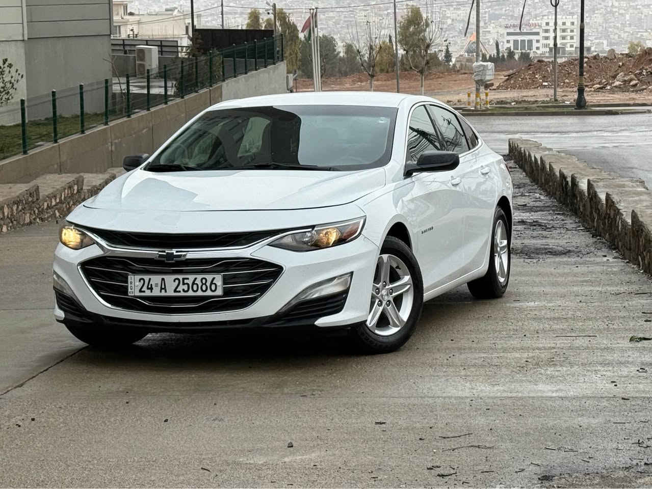 MALIBU 2022 LS ابيض 
ماليبو 2022 LS ابيض 

رقم هزه سنويه جديد و السيارا بسمي تريد وكاله تريد تحويل
الضرر //
بونيد+ جاملغ صبغ اربك استيرن طاك بيها شبر تعديل بارد بل جاملغ الخلفي

كير مكينه طخم امامي خلفي كهربايات كلها بشرط
مكان السيارا دهوك
السعر 113 ومجال بسيط
للستفسار//
***********
***********
موصفات//
LS
بصمه تشغل
بصمت ابواب
تحكمات استيرن
شاشه كبير
ليداد امامي
حساسات
3 انضمه قيادا دهوك, العراق
