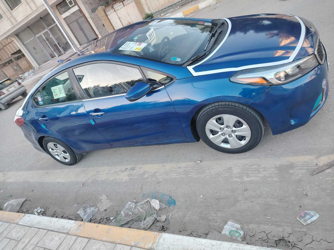 السلام عليكم كيا فورتي موديل 2017 بيها صبغ حزام تبديل بابين وجاملغ امامي تبديل بدون ضربه داخليه السياره مكانه السياره الناصريه المركز السعر 95 بيها مجال بسيط السياره جاهزه اتصل وتدلل مكينه كير تبريد كله جديد مكينه 2000 دوش وارد أمريكي ***********
