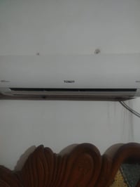سبلت 2طن توسوت ليك عندي بل داخليه  واريد ابيعه  مكاني بغداد  077331841...