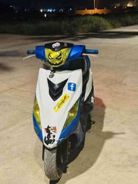 دراجه للبيع نضيفه حيل كلشي شغال بيه كلوب عالي ناصي اشارات يمني يسره مح...