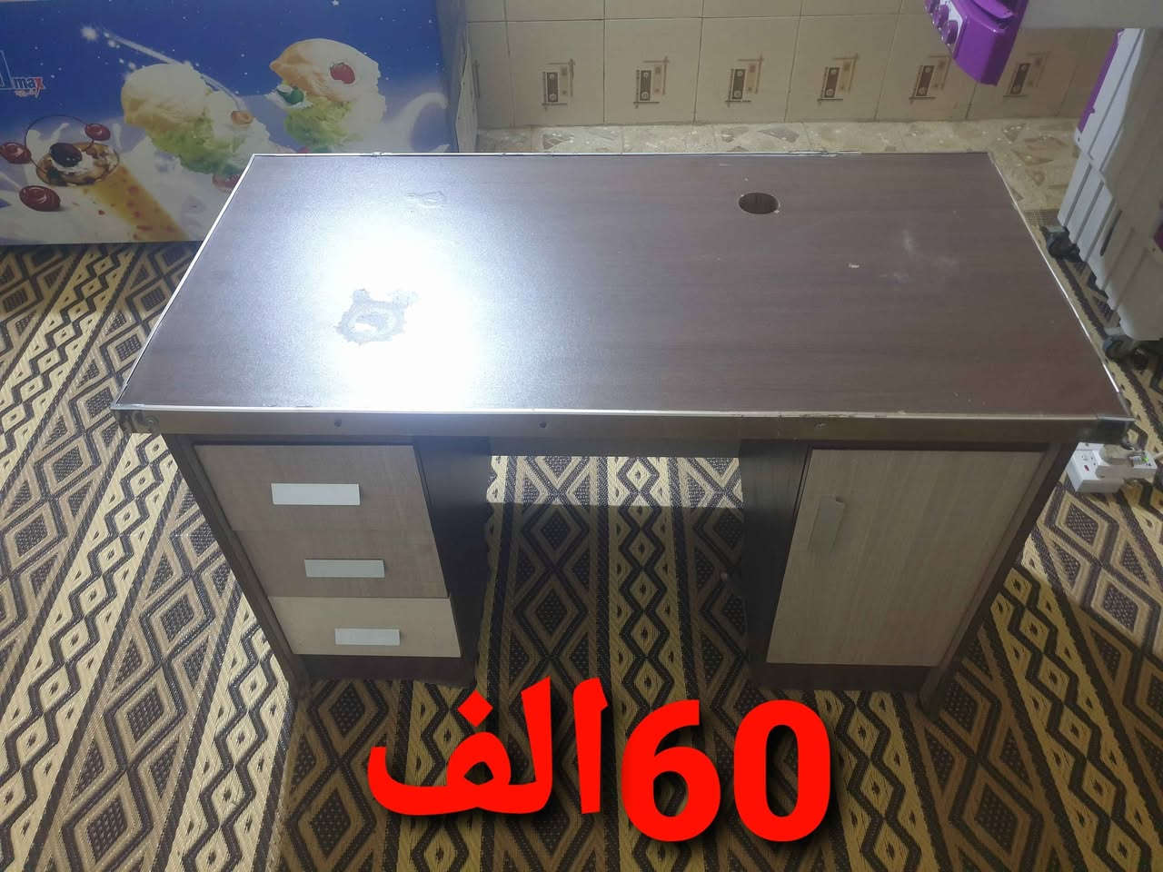 ميز مكتبي وكرسي الاسعار مكتوبة علة صورهن اكو توصيل كربلاء ***********متوفر واتساب كربلاء, العراق
