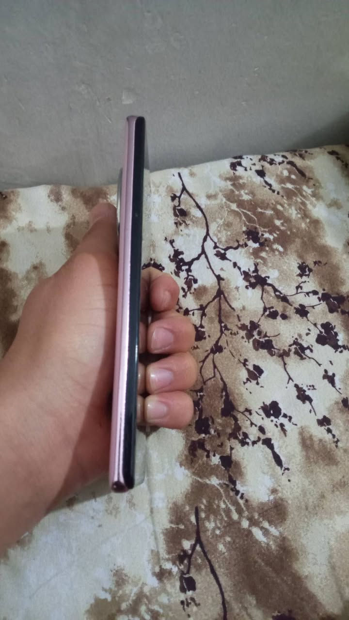 سلام عليكم
انفنكس زيرو 40 ذاكرة 512بطارية A5000
الجهاز كلة شغال ما من عدى الشاشة 
عنوان بغداد الشعب حي اور مقابل جامع عمار بن ياسر رقم *********** سعر 70وا بي مجال
