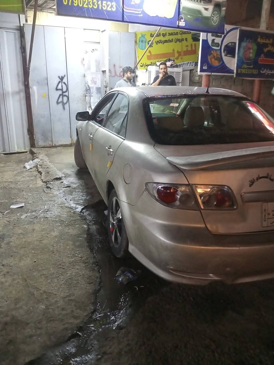 السلام عليكم مازده موديل 2003 السياره راعيها ماموجود كير مكينه خير من الله الصدر بي طسه كهربائيات ممتازه 25 العنوان الدورة شارع 60 مقابل وسام ابو المحشي هاتف ***********
