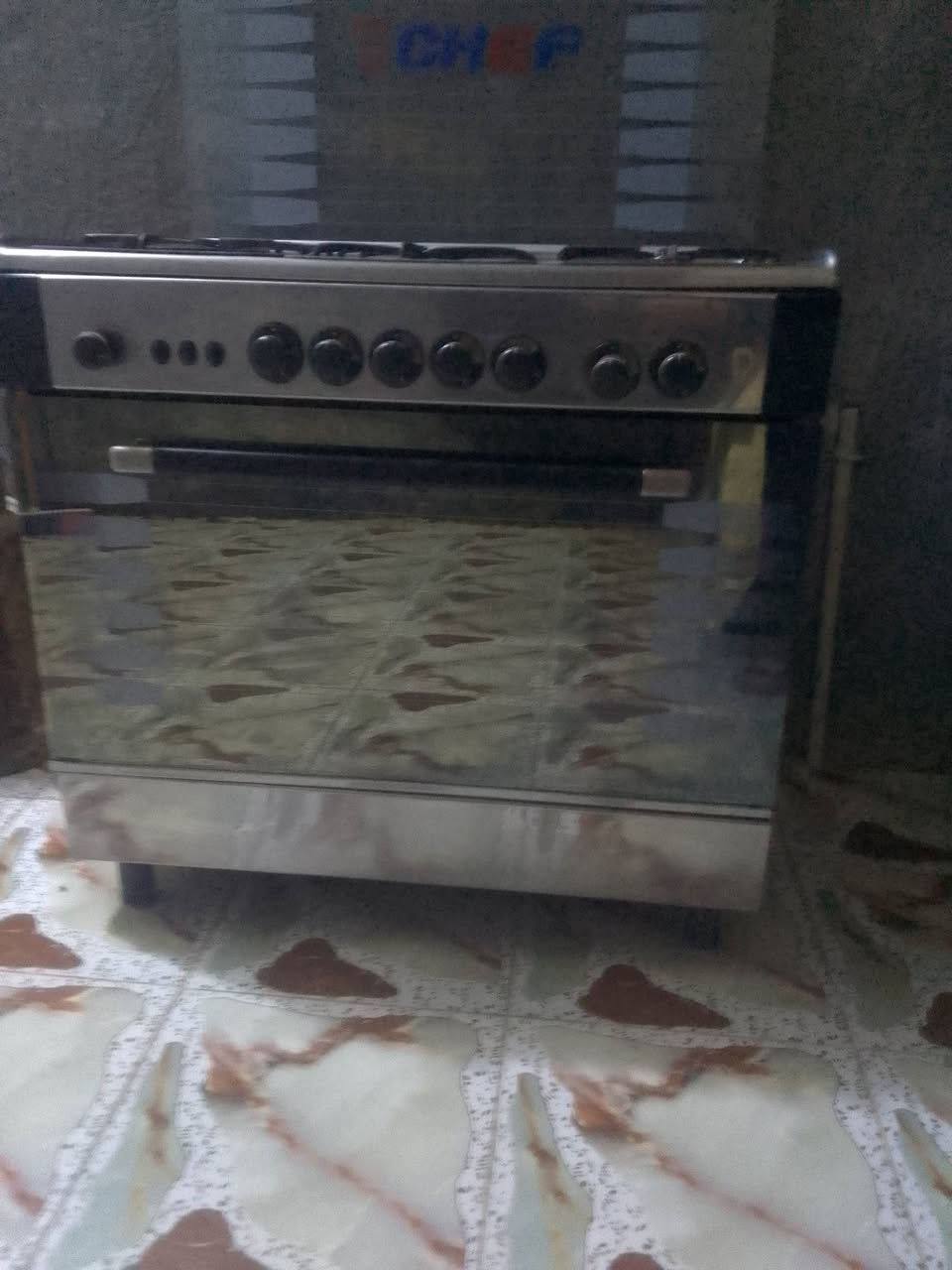 سلام عليكم طباخ للبيع سعر 140وبيه مجال ‏‪***********‬‏
